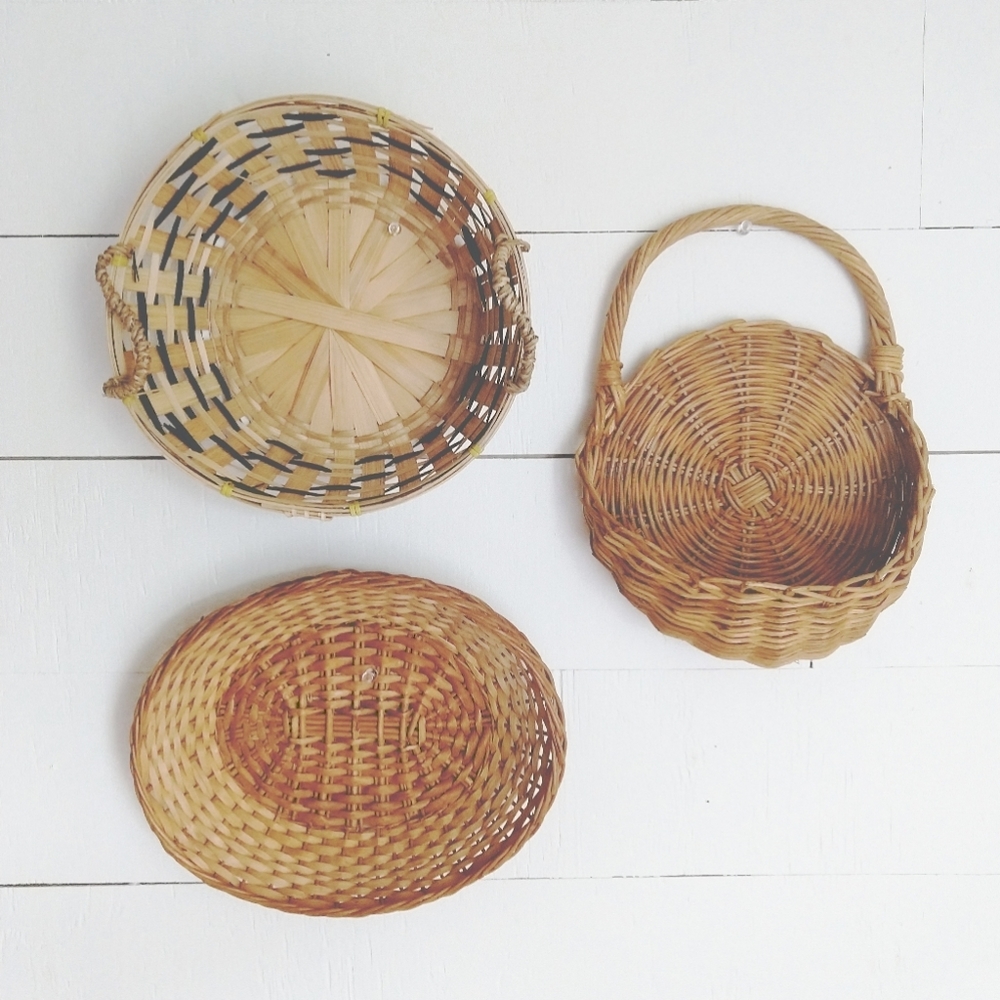 Vintage Wicker Basket Set
